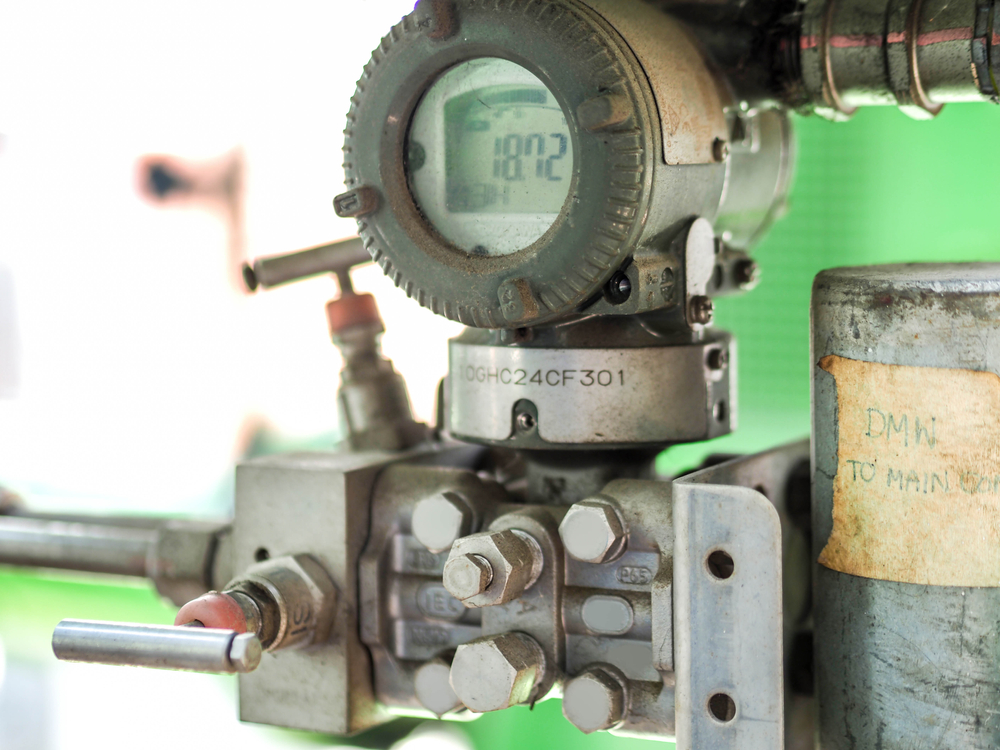 Figure 20: Pressure transmitter with display for field measurement collection.